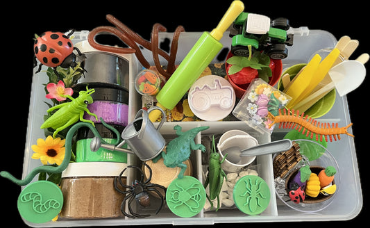 Diggin' in the Dirt | Sensory Kit